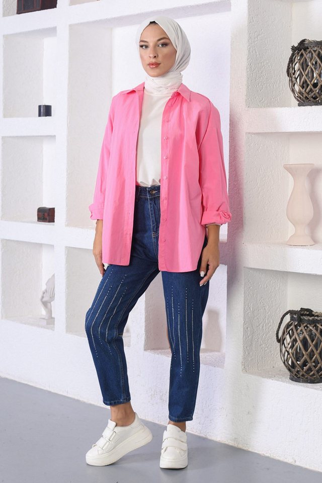 MODAMİHRAM Chinohose mit SteindetailsJeans mit Steindetails von MODAMİHRAM