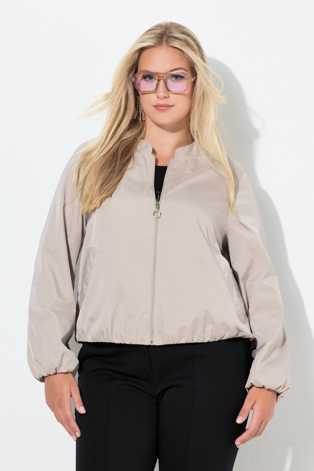 Große Größen Satin-Blouson, Damen, beige, Größe: 50/52, Polyester/Synthetische Fasern, Ulla Popken von MODERN VIEW