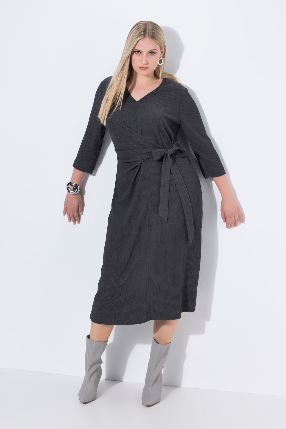 Große Größen Wickel-Midikleid, Damen, grau, Größe: 42/44, Polyester, Ulla Popken von MODERN VIEW