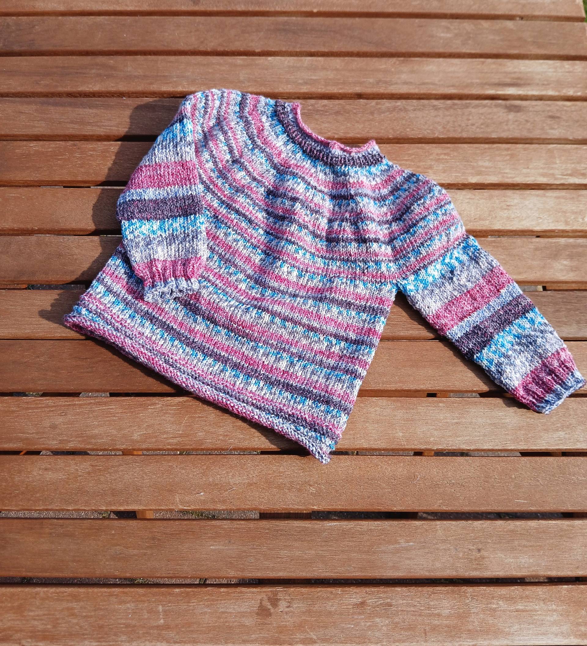 Handgestrickter Babypulli/Kinderpullover Gr. 74-80 von MOHmentMal