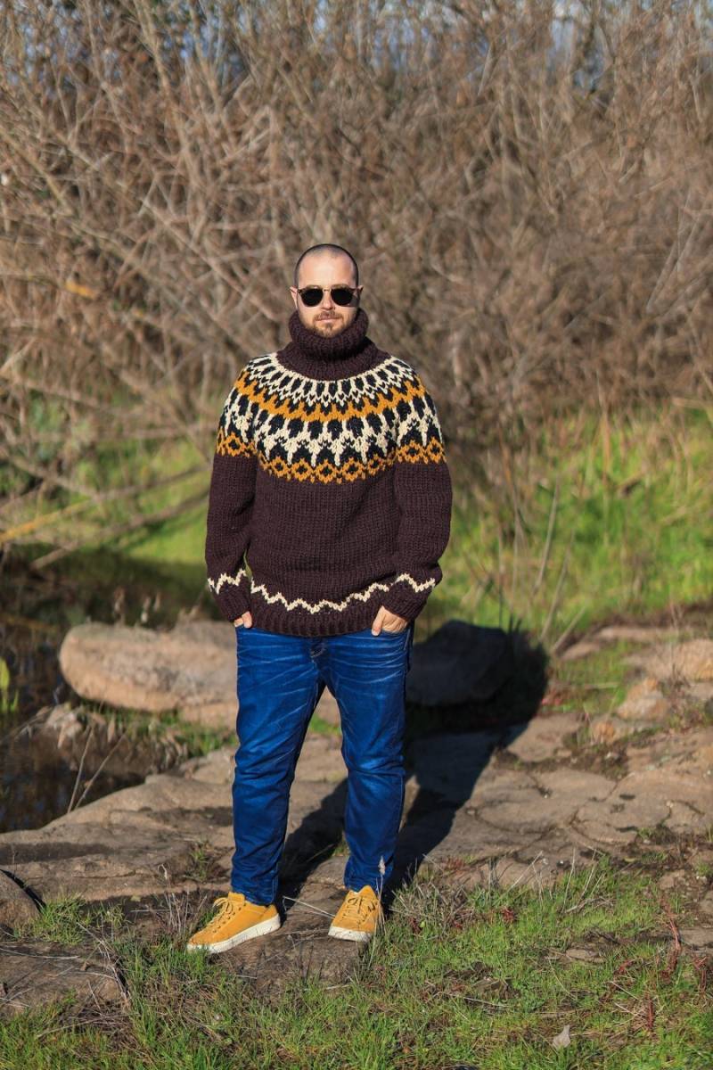 Warmer Rollkragenpullover, Grobstrick Pullover, Handgestrickter Übergroßer Winterpullover, Kleidung in Übergröße, Dicker Strickpullover von MOLIMARKS