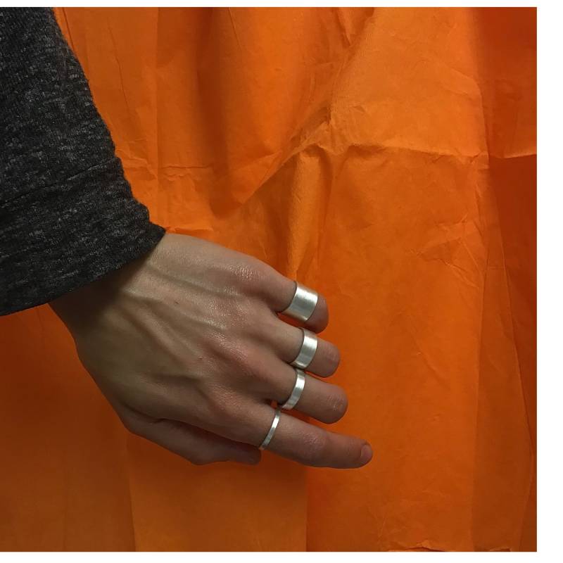 Breites Ringset/4Er Silber Großer Ring Statement Minimalist Für Den Kleinen Finger Zigarre Breites Ringset/4Er Silber Großer Ring Statement Minimalist Für Den Kleinen Finger Zigarre von MOLOKOplusJEWELRY