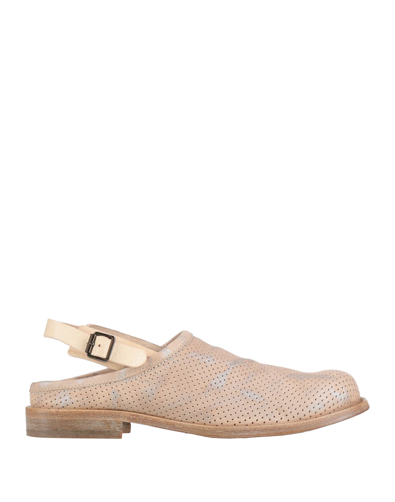 MOMA Mules & Clogs Damen Sand von MOMA