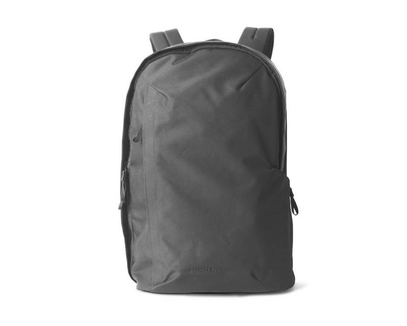 MOMENT Freizeitrucksack Everything Travel Pack Weekender 28L Grey von MOMENT