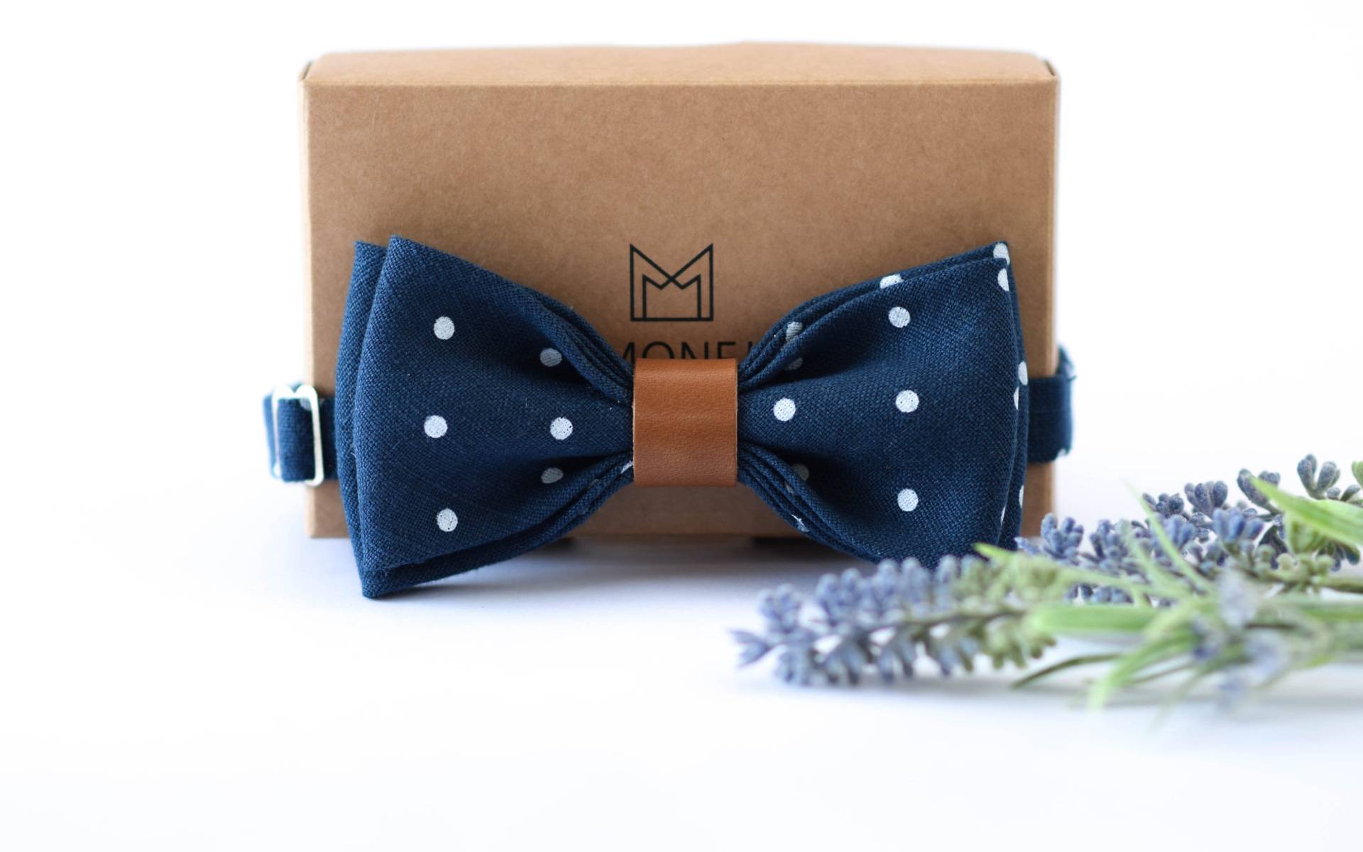 Dunkelblaue Leinen Fliege, Polka Dot Rustikal Hochzeitskrawatte Fliege Für Bräutigam Bräutigam, Geschenk Ihn Dunkelblaue Leinen Fliege, Polka Dot Rustikal Hochzeitskrawatte Fliege Für Bräutigam Bräutigam, Geschenk Ihn von MONEJ