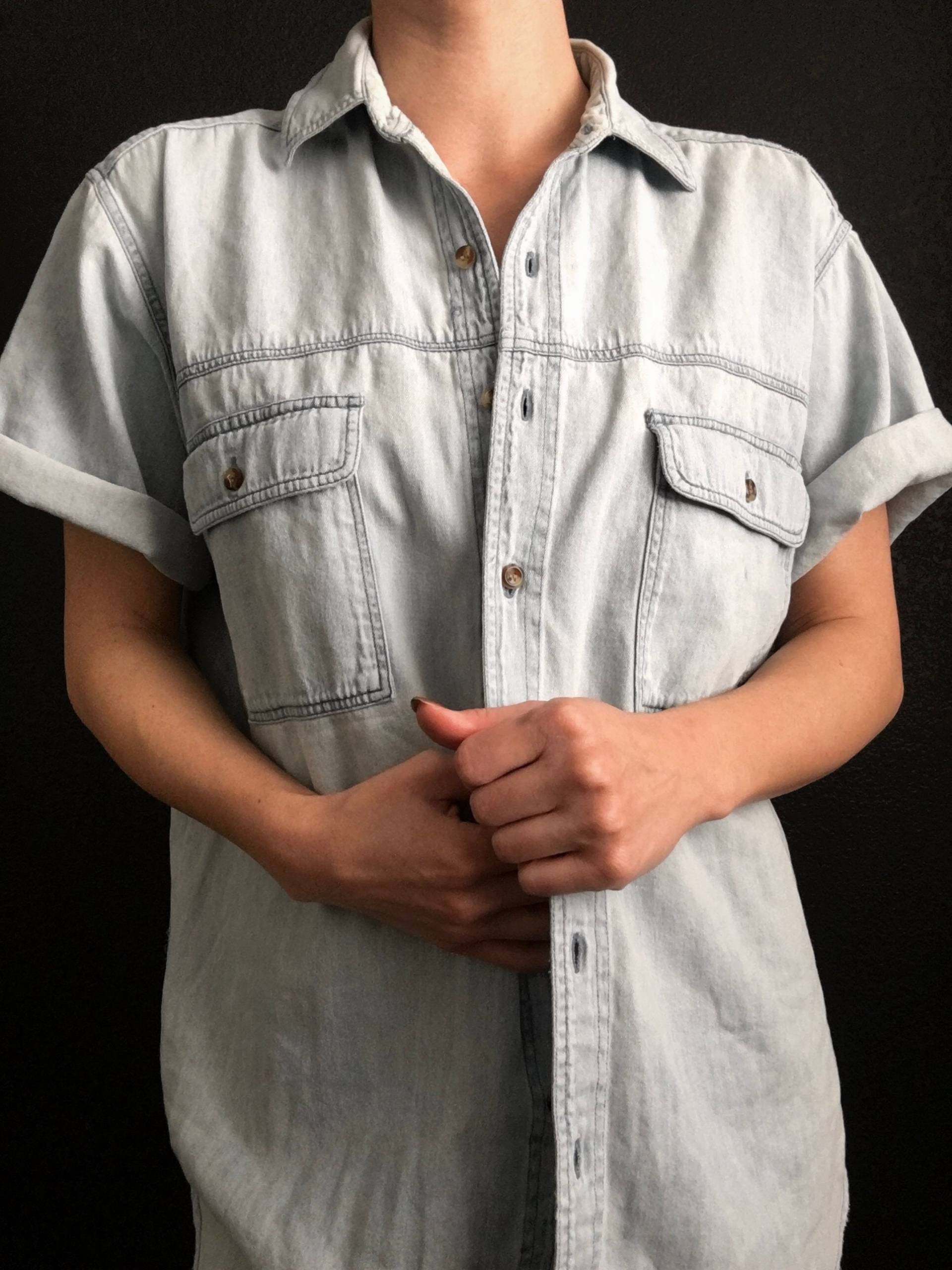 Saugatuck Trockene Ware Firma Ltd. Short Sleeve Licht Waschen Jeanshemd Saugatuck Trockene Ware Firma Ltd. Short Sleeve Licht Waschen Jeanshemd von MONICAMIYAGI