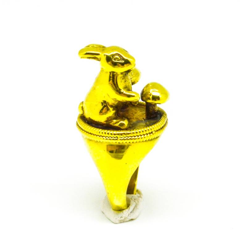 Goldener Wilder Hase Ring Goldener Wilder Hase Ring von MONVATOOLondon