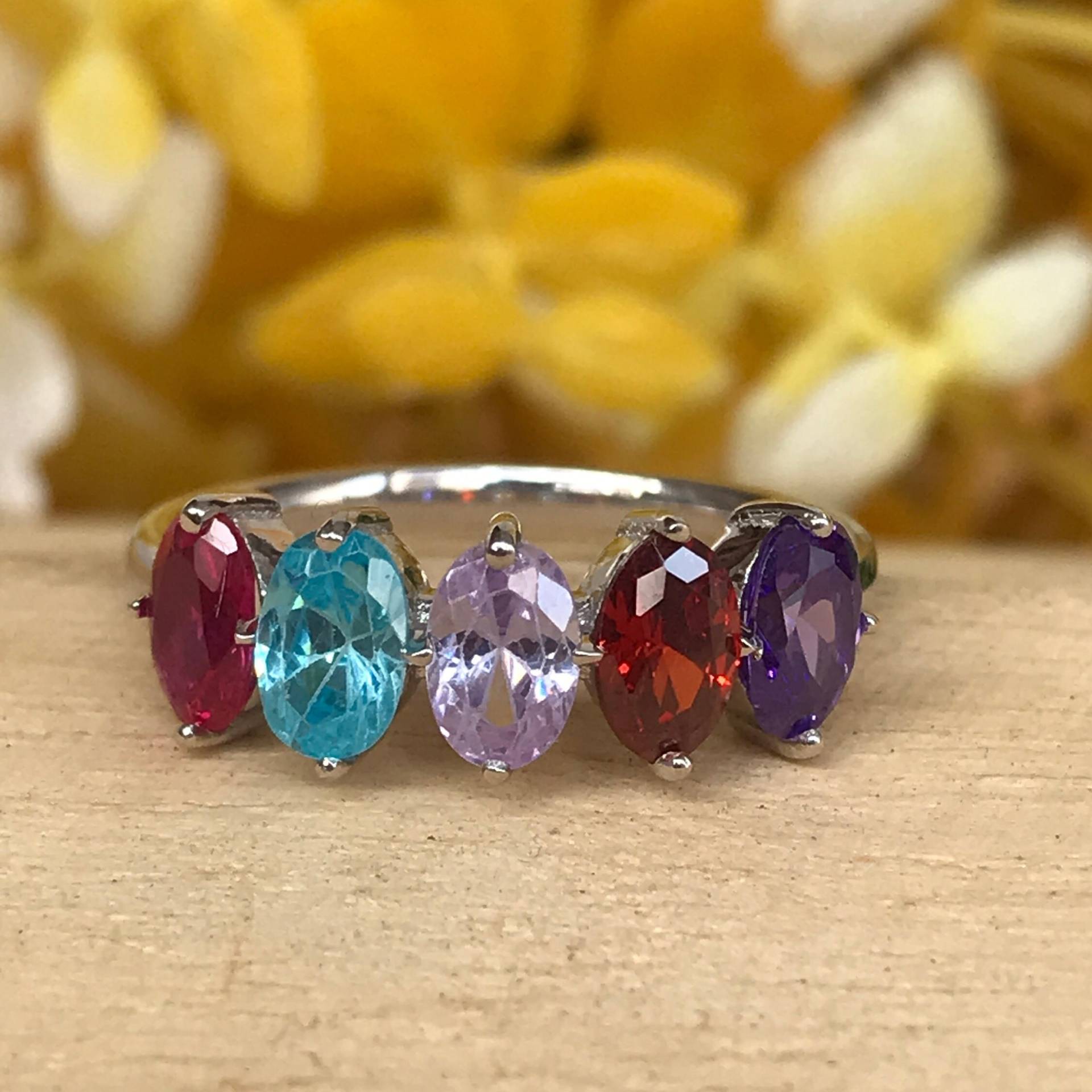 Eleganter Geburtsstein Ring Multi-stein Familien Personalisierter Muttertagsgeschenk Geburtstagsgeschenk Eleganter Geburtsstein Ring Multi-stein Familien Personalisierter Muttertagsgeschenk Geburtstagsgeschenk von MOONSTAR1998