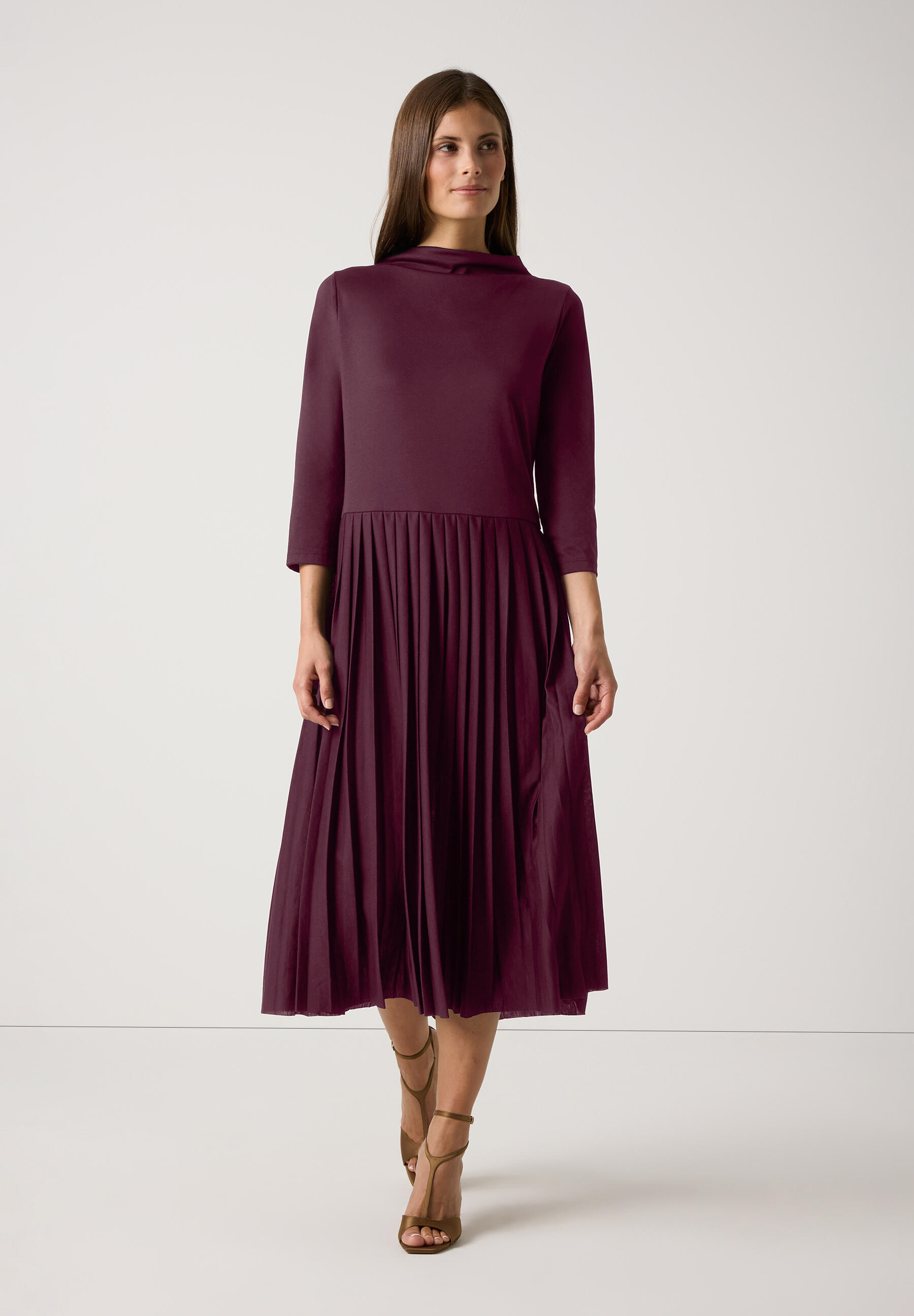 MORE & MORE - Jerseykleid mit Plisseefalten rot - Gr. - 34 von MORE & MORE