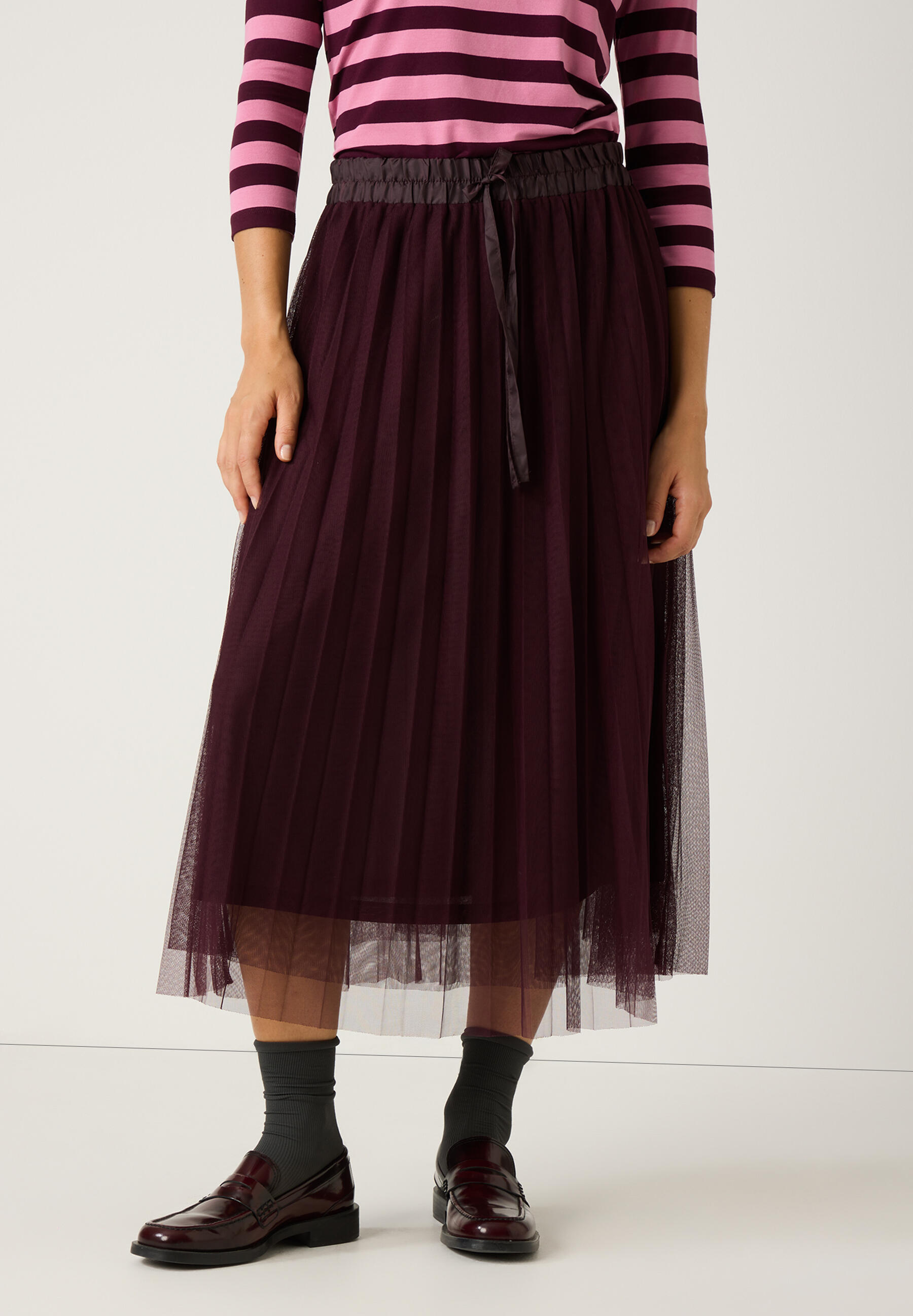 MORE & MORE - Meshrock rot - Gr. - 40 von MORE & MORE