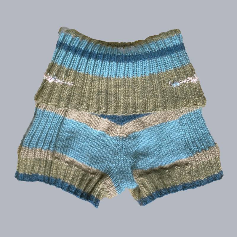 Einzelstück Gemütliche Warm-Up-Shorts, Handgestrickt, Größe M, Ballett, Yoga, Tanz Einzelstück Gemütliche Warm-Up-Shorts, Handgestrickt, Größe M, Ballett, Yoga, Tanz von MOVEtheCOLOUR