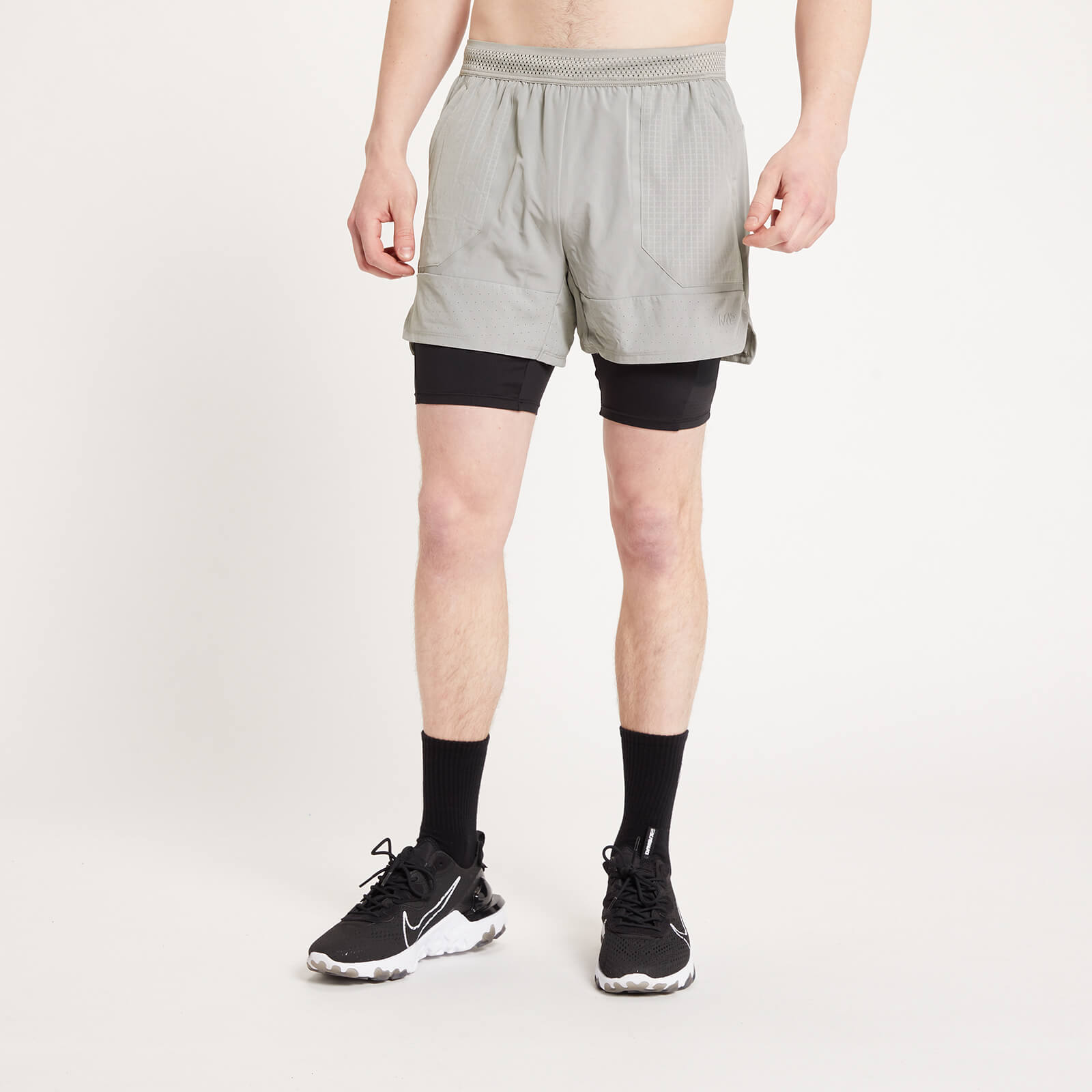 MP Herren Tempo Ultra 2-in-1 Shorts — Storm - S von MP