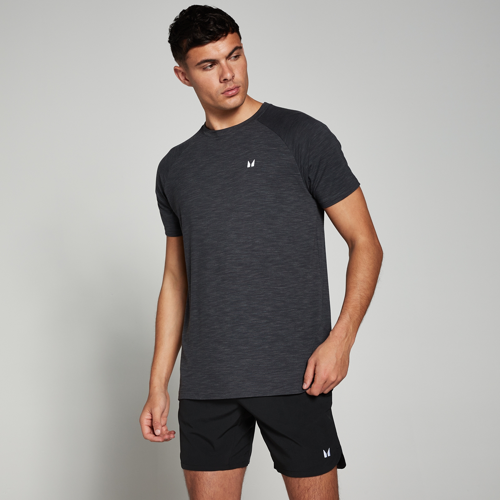 MP Men's Performance Short Sleeve T-Shirt - Black Marl - M von MP