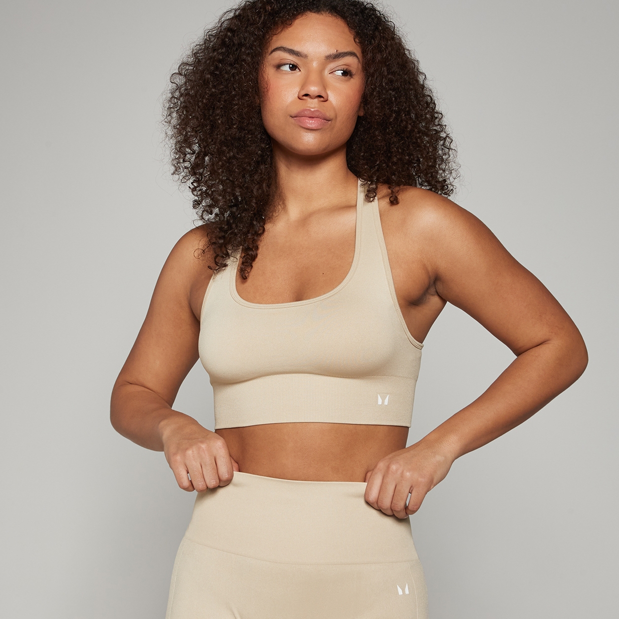 MP Women's Shape Seamless Sports Bra - Sandstone - L von MP