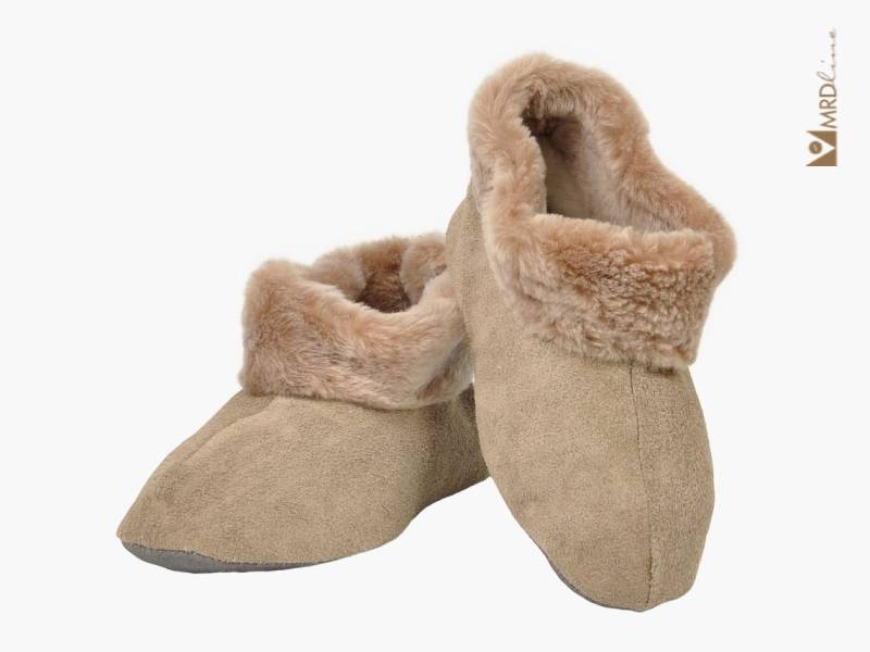 Damen Hausschuhe. Pelz-Hausschuhe. Schaffell Wolle Beige Winter-Hausschuhe. Warme Hausschuhe Für Geschenk von MRDline