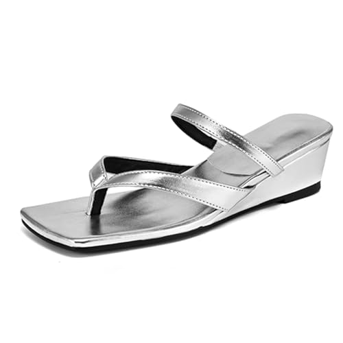 MRKEWUNEY Gemütlich Damens Flip Flops Hausschuhes Sandalen Ohne Verschluss Wedge Sandalen Minin size Square Open Toe Pantoletten Klassischer Hausschuhes Silver Size 39 MRKEWUNEY Gemütlich Damens Flip Flops Hausschuhes Sandalen Ohne Verschluss Wedge Sandalen Minin size Square Open Toe Pantoletten Klassischer Hausschuhes Silver Size 39 von MRKEWUNEY