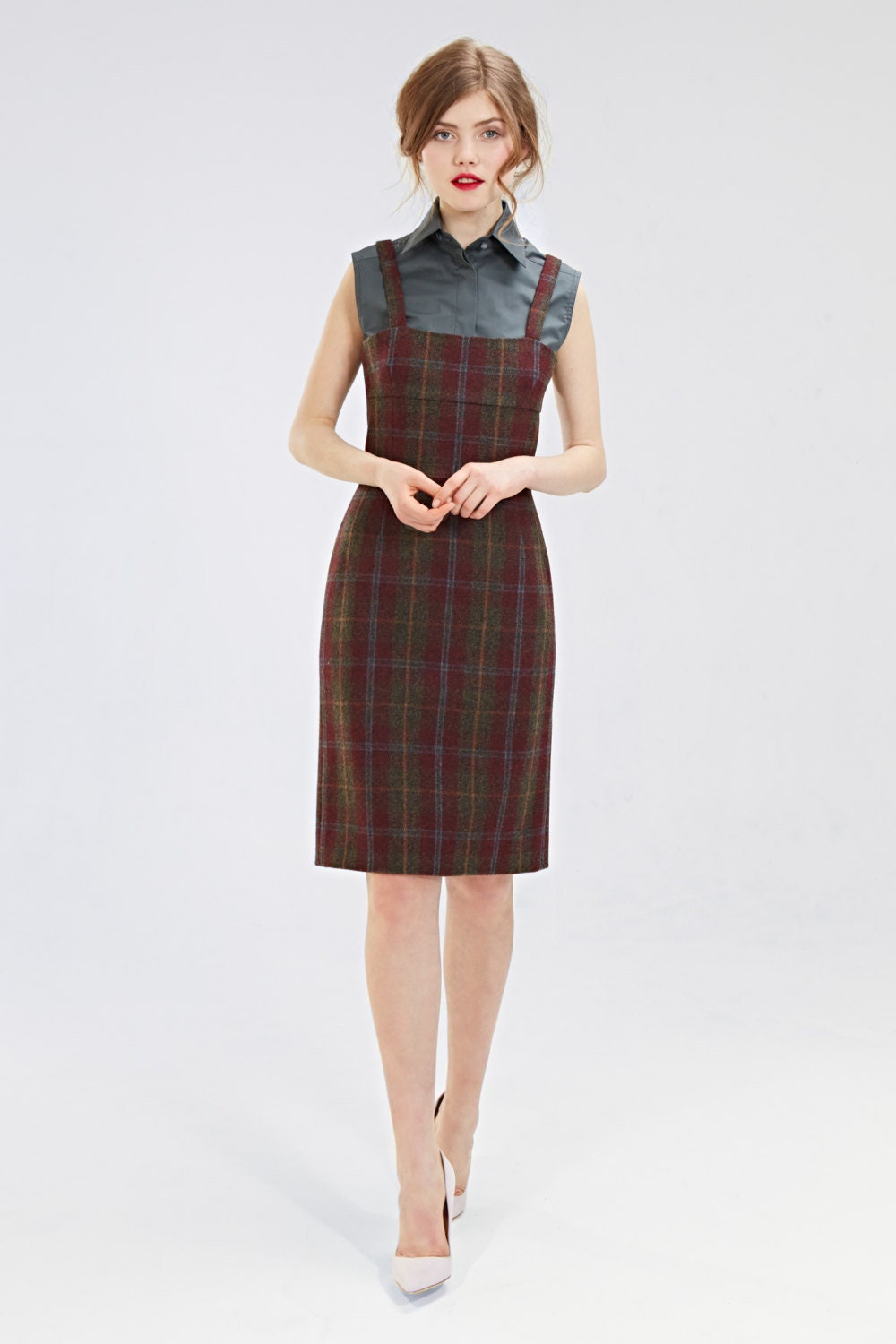 Wolle Kariertes Kleid, Trägerkleid, Büro Outfit, Tartan Etuikleid, Elegantes Woll Kleidung, Midi Vintage Stil Kleid von MRSPOMERANZ