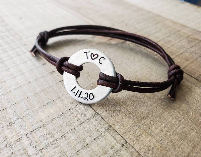 Benutzerdefinierte Armband-Leder Wascharmband Personalisiert Herren Leder Armband-Valentinstag Geschenk Freund-Paare Initial Armband von MSDesignsOn3rd