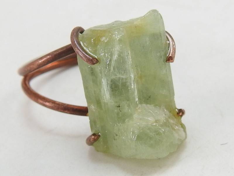 Aquamarine Natur Kristall Rau Drahtverpackung Kupfer Ring/17x11x6 Mm Ungefähr Lose Rohstein Personalisierte Geschenk Großverkauf Zubehör R4 Aquamarine Natur Kristall Rau Drahtverpackung Kupfer Ring/17x11x6 Mm Ungefähr Lose Rohstein Personalisierte Geschenk Großverkauf Zubehör R4 von MSGEMSCO