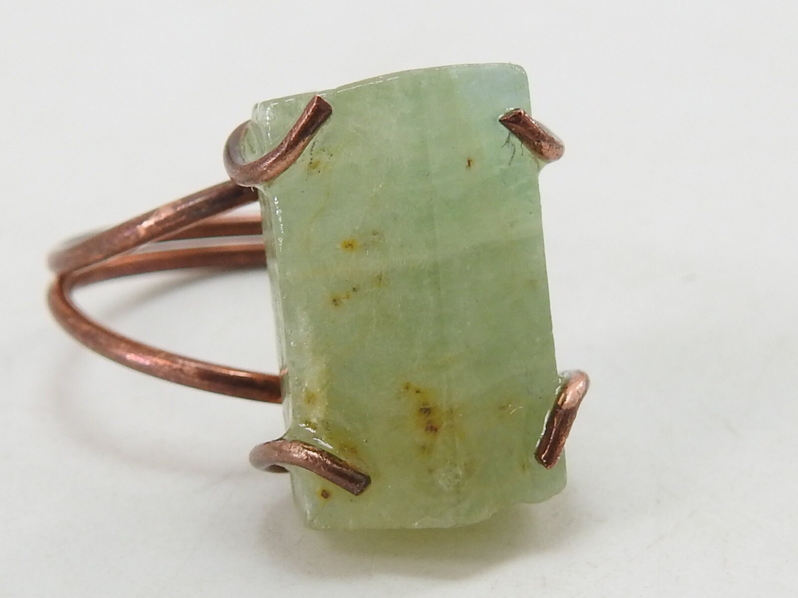 Aquamarine Natur Kristall Rau Drahtverpackung Kupfer Ring/18x12x11 Mm Ungefähr Lose Rohstein Personalisierte Geschenk Großverkauf Zubehör R4 Aquamarine Natur Kristall Rau Drahtverpackung Kupfer Ring/18x12x11 Mm Ungefähr Lose Rohstein Personalisierte Geschenk Großverkauf Zubehör R4 von MSGEMSCO