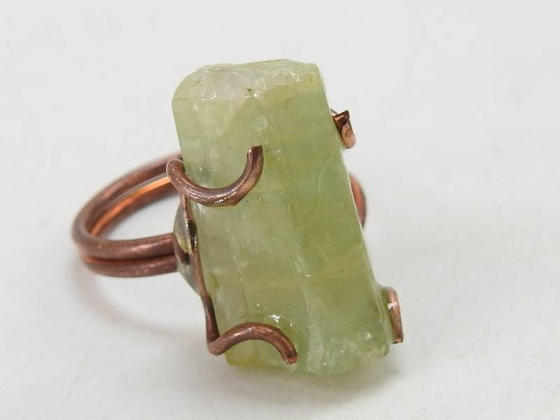 Aquamarine Natur Kristall Rau Drahtverpackung Kupfer Ring/20x9x8 Mm Ungefähr Lose Rohstein Personalisierte Geschenk Großverkauf Zubehör R4 Aquamarine Natur Kristall Rau Drahtverpackung Kupfer Ring/20x9x8 Mm Ungefähr Lose Rohstein Personalisierte Geschenk Großverkauf Zubehör R4 von MSGEMSCO