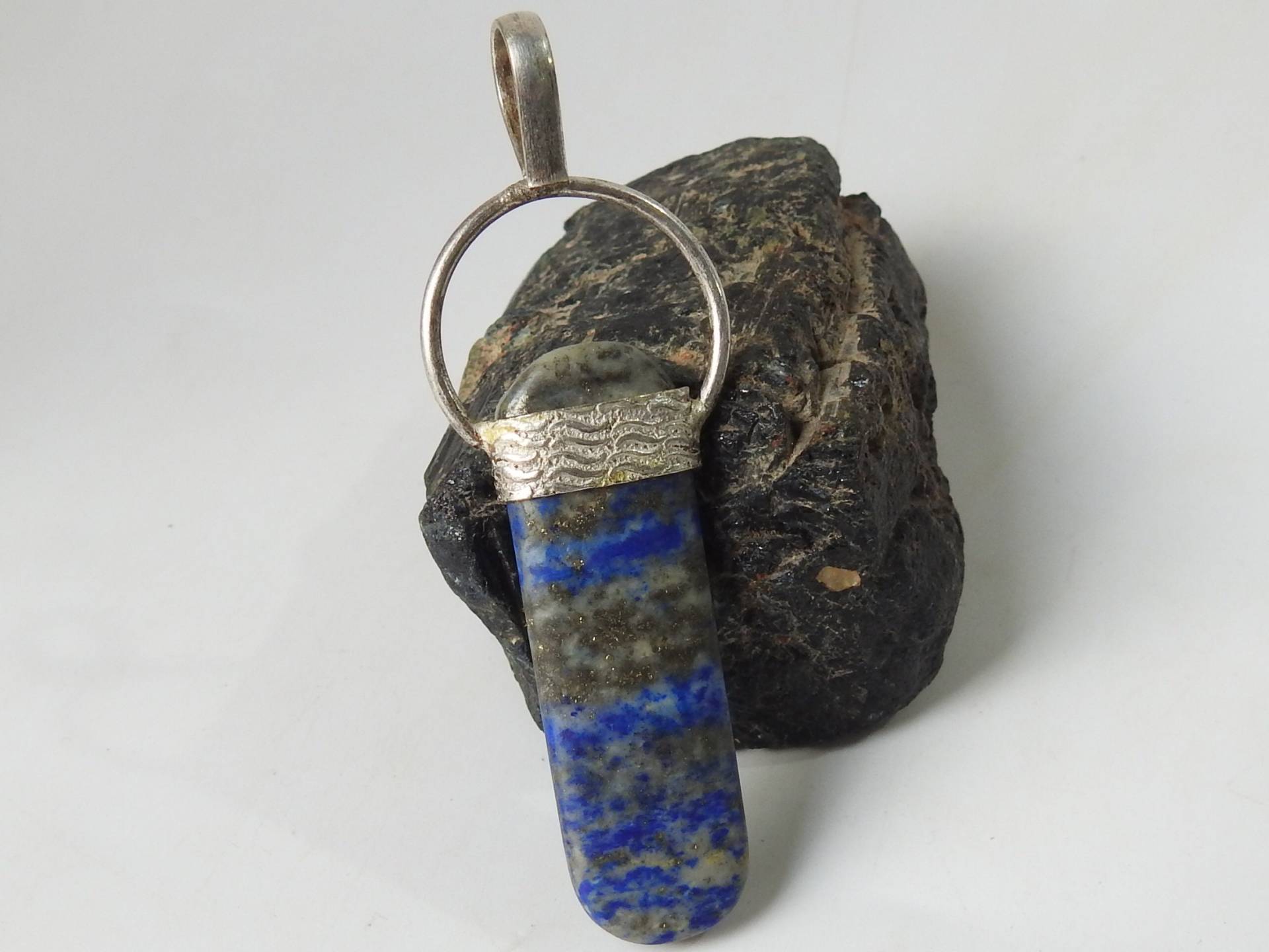 Lapislazuli Glattes Messing Pendent/C-20 Lapislazuli Glattes Messing Pendent/C-20 von MSGEMSCO