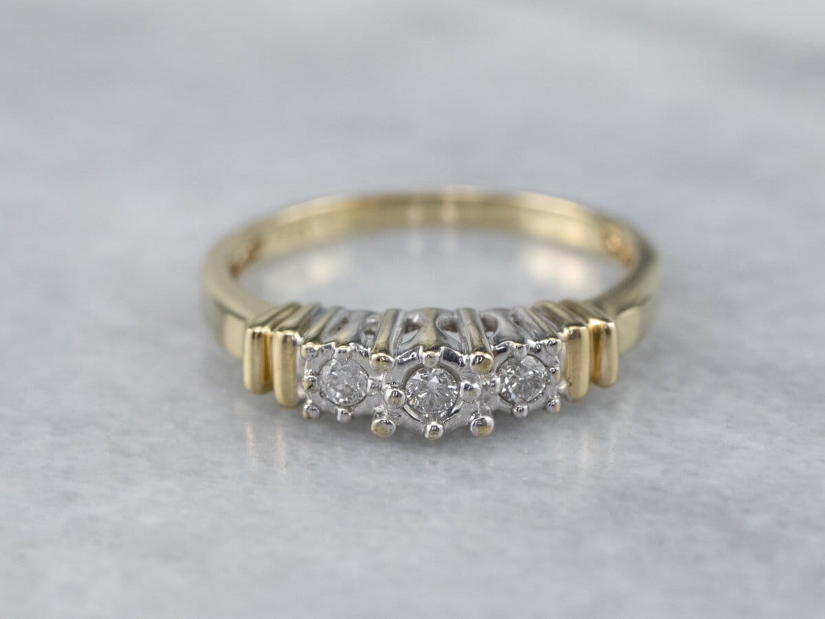 Drei Diamant Gold Verlobungsring, Past Present Future, Zweifarbig Ring, Jahrestag Ehering Wltnnwrh von MSJewelers