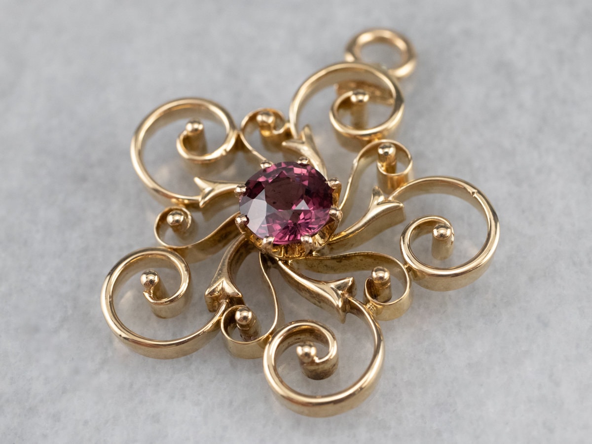 Granat Gold Filigrane Anhänger, Blumenanhänger, Statement-Anhänger, Brautschmuck, Geschenk Für Sie, Januar Birthstone, Uzzw9Pzd von MSJewelers