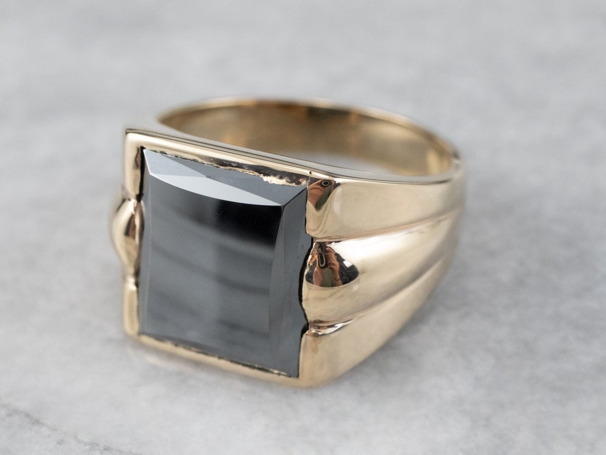 Herren Hämatit Statement Ring, Grauer Stein Gelbgold Unisex Cabochon Ring Kj62P9x7 von MSJewelers