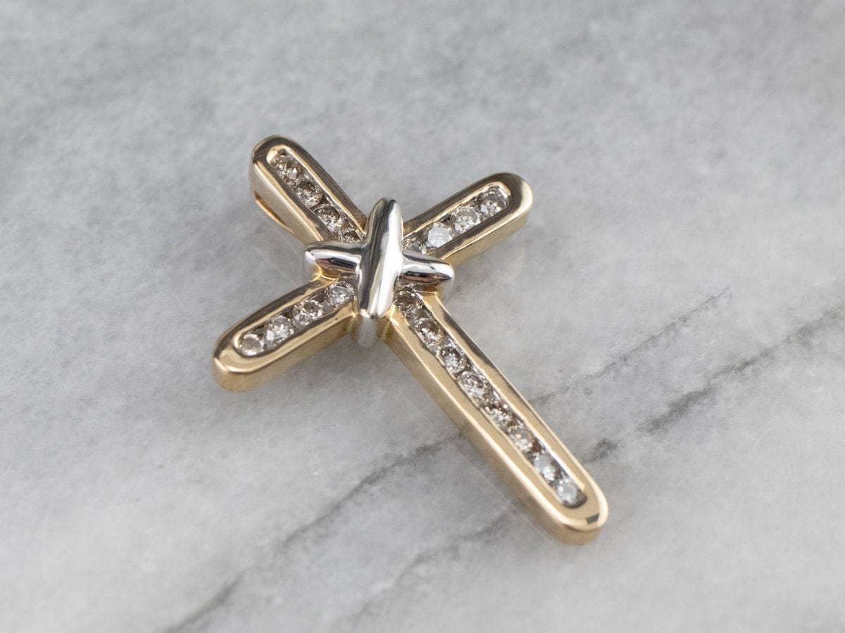 Modernes Diamantkreuz, Zweifarbiges Gold Diamant Kreuz, Unisex Brautschmuck, Religiöser Schmuck, Religiöses Geschenk 8Uzn3D1J von MSJewelers