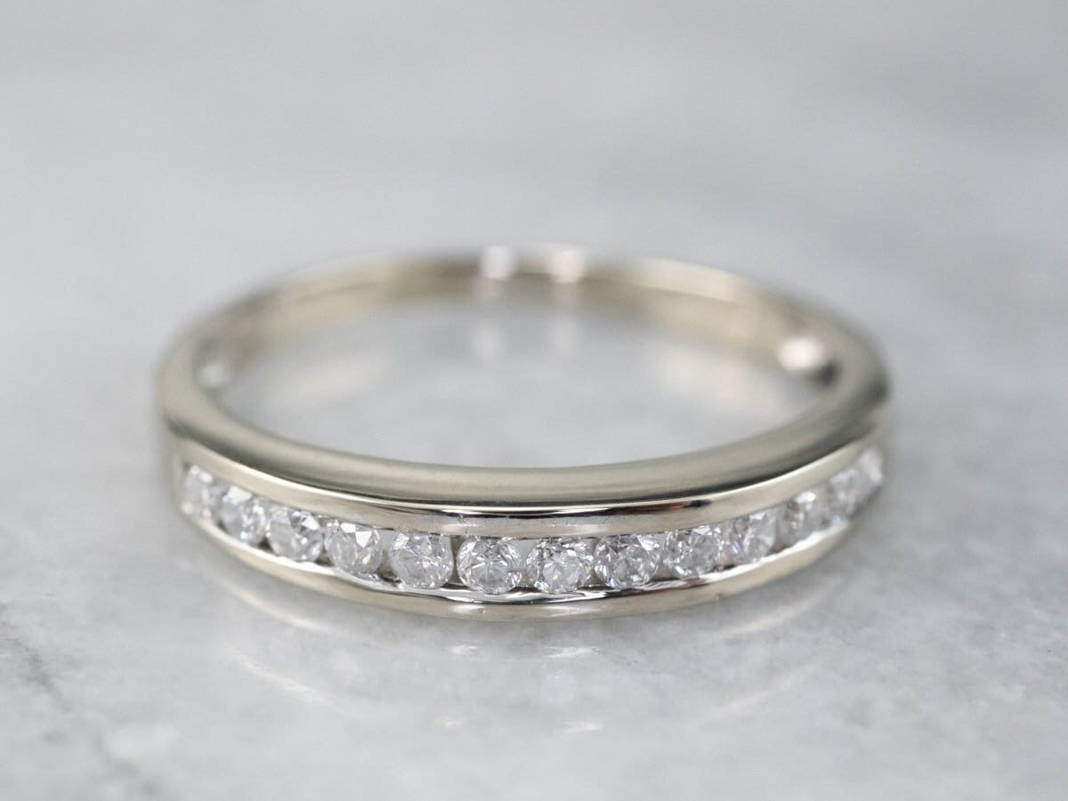 White Gold Channel Set Diamantband, Weißgold Hochzeitsband, Diamant Hochzeitsring, Stapelband 8003Y4Fv von MSJewelers