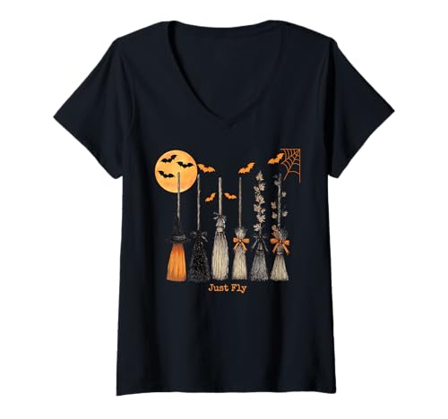 Damen Halloween Hexen Besen Just Fly Gruselige Fledermäuse Mond T-Shirt mit V-Ausschnitt Damen Halloween Hexen Besen Just Fly Gruselige Fledermäuse Mond T-Shirt mit V-Ausschnitt von MTJ-Mushrooms Spooky Season Design
