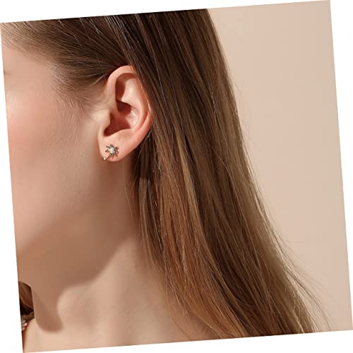 MUCKLILY Asymmetrische Ohrringe Silbernadeln Ananas Kokosnuss Design Damen Ohrstecker Modischer Temperament Schmuck Alltag MUCKLILY Asymmetrische Ohrringe Silbernadeln Ananas Kokosnuss Design Damen Ohrstecker Modischer Temperament Schmuck Alltag von MUCKLILY