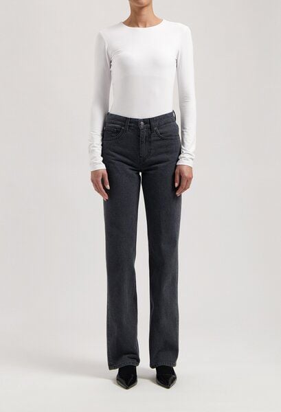 MUD Jeans Jamie Mid Loose - Used Black von MUD Jeans