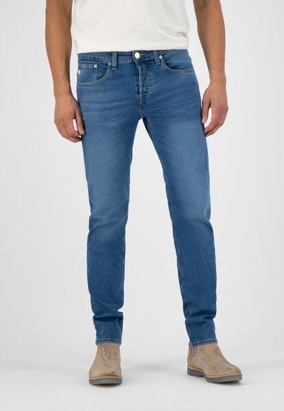 MUD Jeans Jeans Regular DUNN Low Tapered Comfort aus einem Baumwolle / Tencel Mix von MUD Jeans