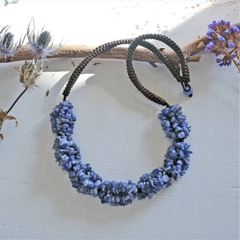 Natürliche Blaue Iolith Halskette. Iolith-statement-Halskette. Boho Chunky von MYGEMSROCK