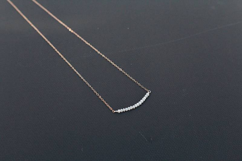 Moderne Einfache Mini Rohweiß Diamant Bar | Zierlicher Minimal Schmuck Moderne Einfache Mini Rohweiß Diamant Bar | Zierlicher Minimal Schmuck von MYSHELFIE