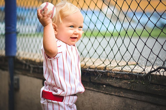 Jungen Baseball Uniform Geburtstag Kleinkind Rot Nadelstreifen Hose & Jersey Enthält Anzahl Nur Frage B4 Sie Kaufen Bestimmtes Datum Benötigt von MYSWEETCHICKAPEA