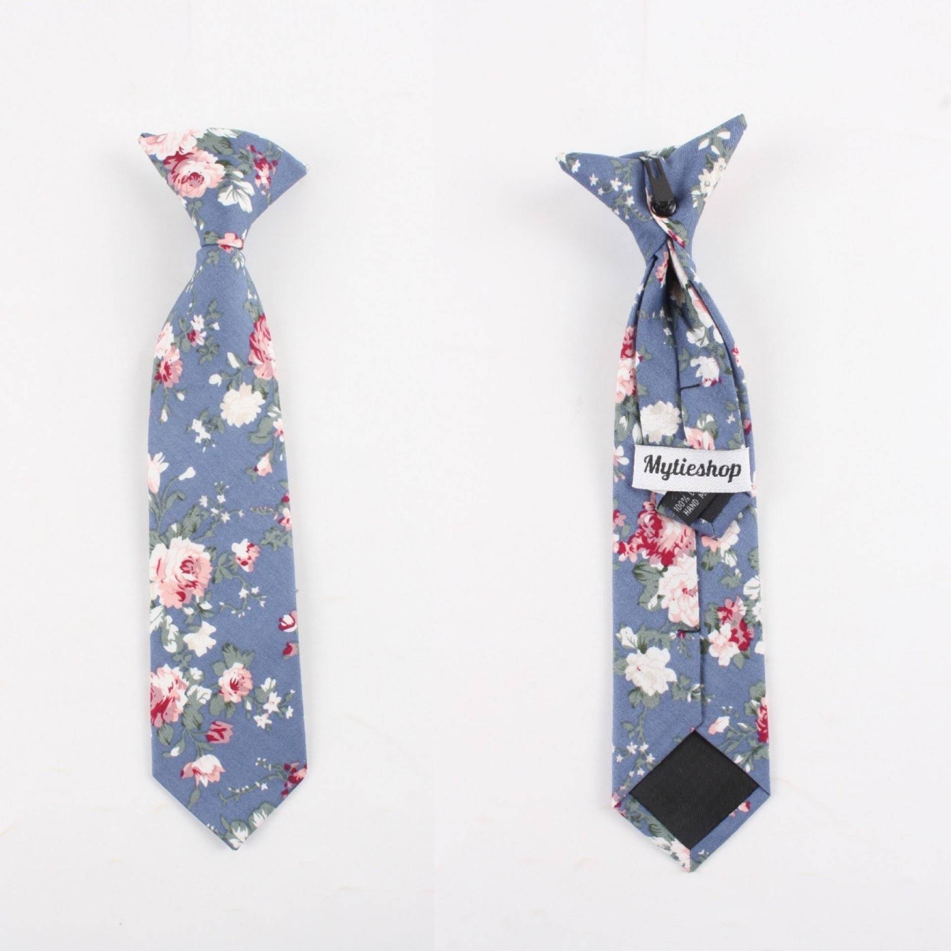 Neil Jungen Blumen Clip On Krawatte 6 cm | Mytieshop Hochzeitsideen Bräutigam Trauzeugen Ringträger Blumendruck Neil Jungen Blumen Clip On Krawatte 6 cm | Mytieshop Hochzeitsideen Bräutigam Trauzeugen Ringträger Blumendruck von MYTIESHOP