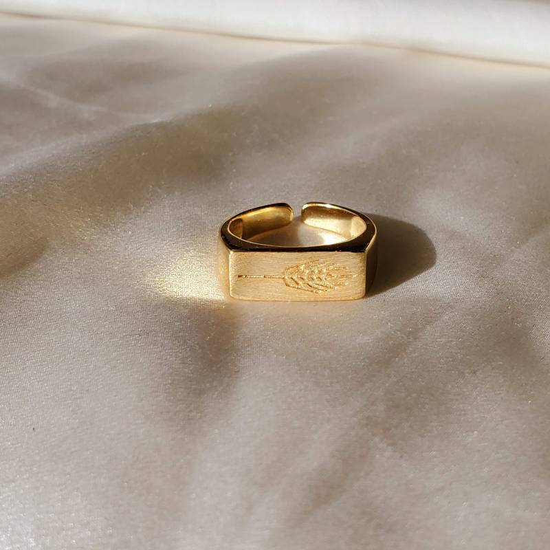 Gold Rechteck Siegelring 18K Vergoldetes Sterling Silber, Einstellbar von MaBeauteBijoux