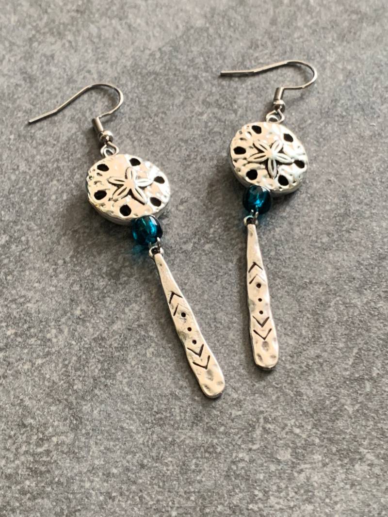 Seestern Ohrringe Mit Blauen Glasperlen, Bohoohrringe von DieHangLage