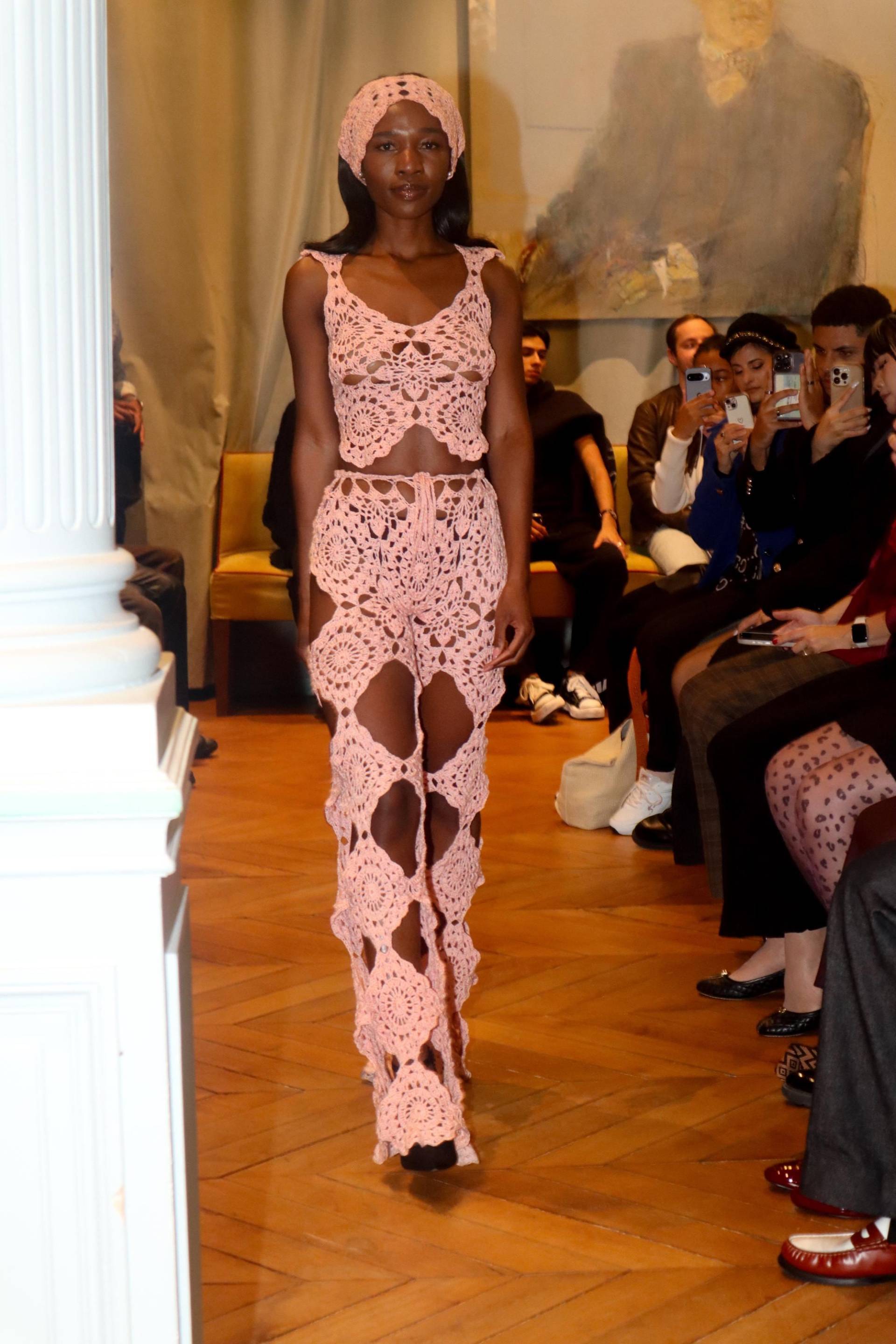 Auf Bestellung Gehäkelte Mandala Hose, Made To Order Crochet Pants von MaKenzyCreations