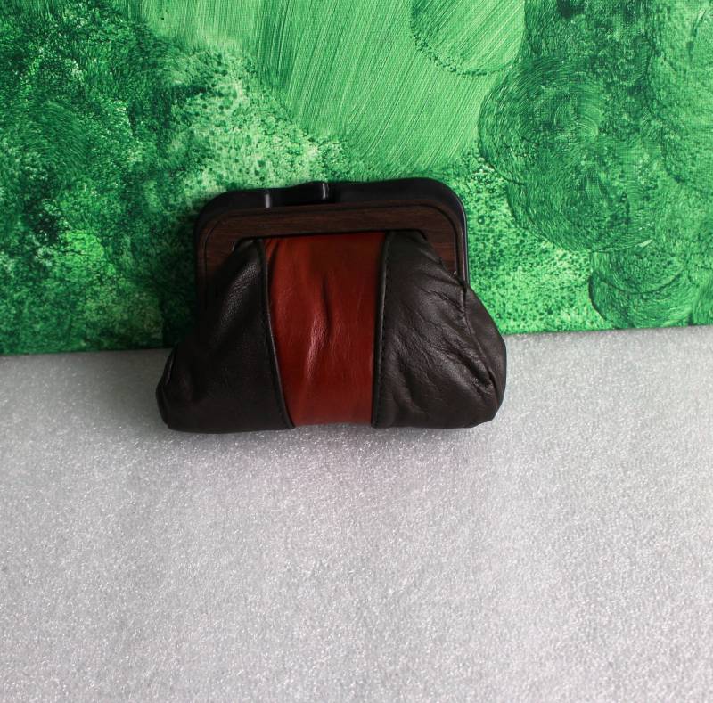 Vintage Kleingeldbörse, Knipsbörse Dunkelbraun Mit Rotem Einsatz von MaKoVintageShop