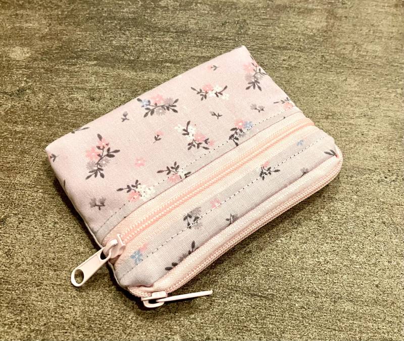 Kleines Portemonnaie "51' von MaNeSi