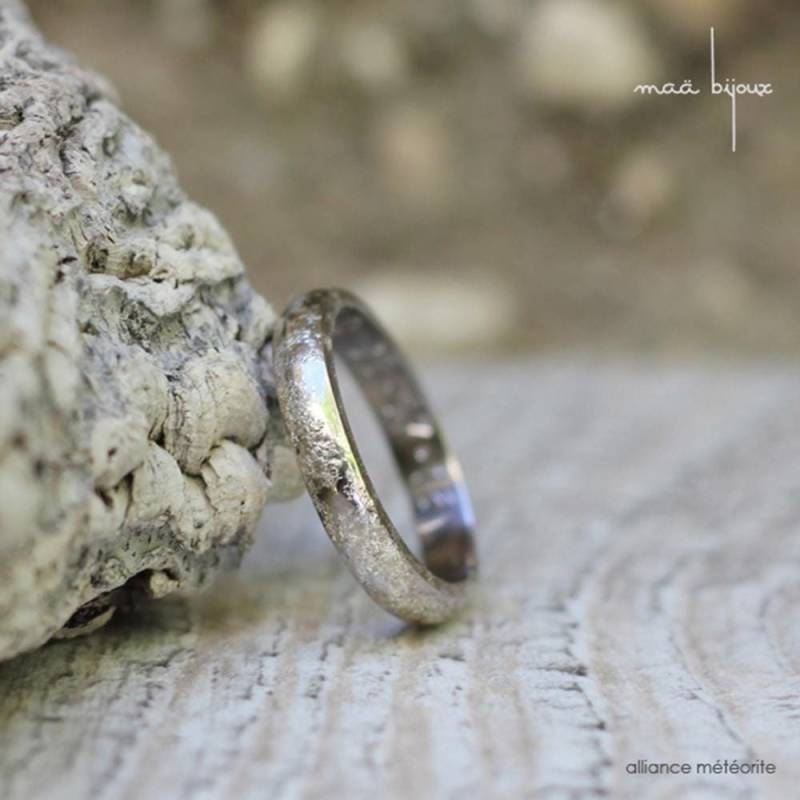 Ehering Aus 18 Karat Weißgold Für Männer Und Frauen, Origineller Anpassbarer Ring Mit Meteoritenstruktur, Bequemer Breiter Ehering, Handgefertigt von MaaBijoux