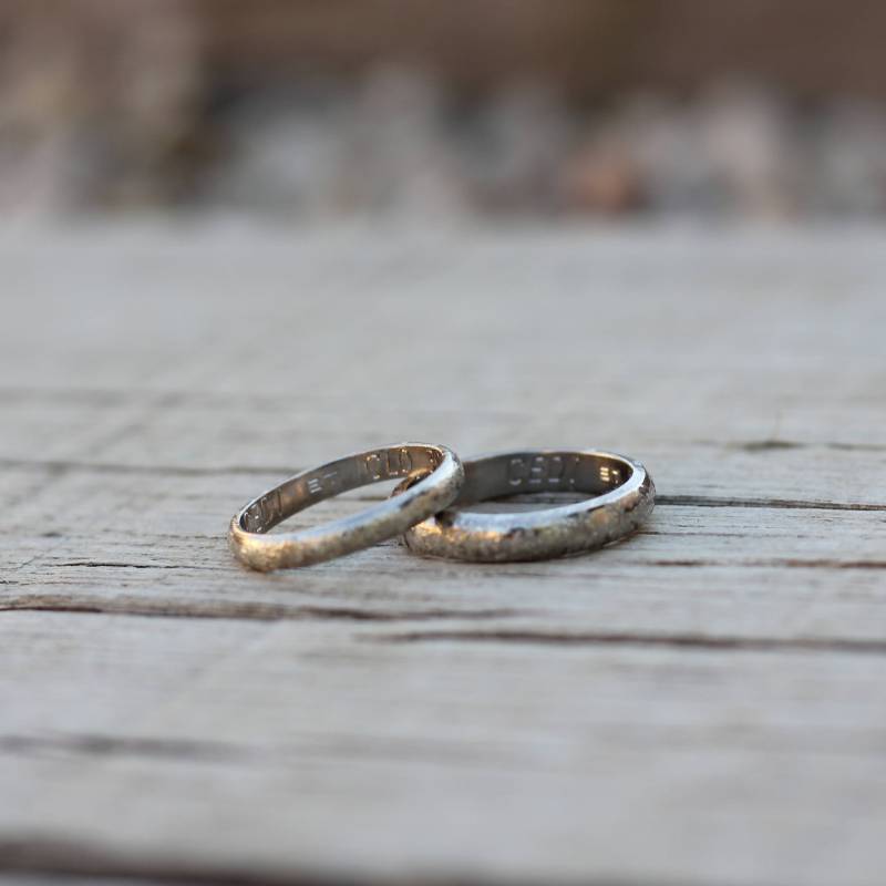 Gravur Auf Maä-Trauringen, Im Ringinneren, Gravierter Trauring, Trauring Nach Maß, Maä-Service von MaaBijoux