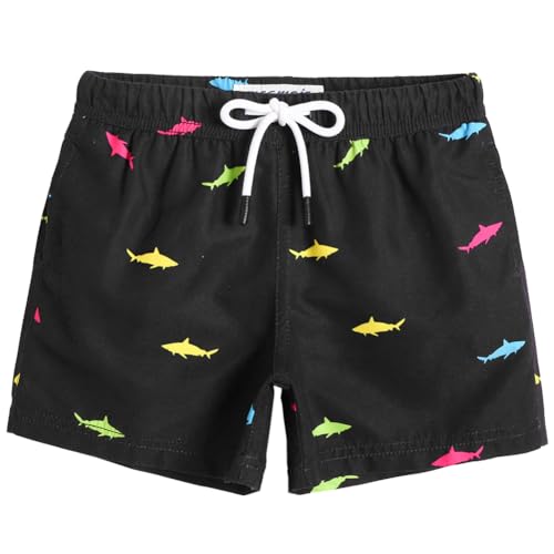 MaaMgic Kleine Jungen Badeshorts Schnelltrocknend Boardshorts mit Mesh-Futter Taschen und Verstellbarem Tunnelzug MEHRWEG,7 Jahre,Schwarz Hai von MaaMgic