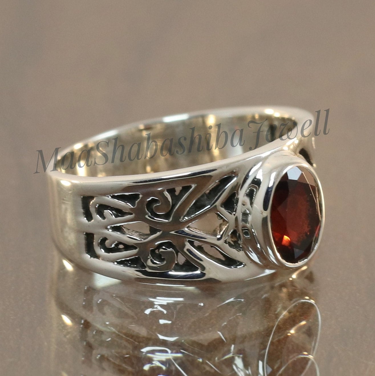 Natürlicher Granatring, Boho-Ring, 925 Sterlingsilber, Ovaler Roter Versprechensring, Ringe Für Frauen, Geschenk Sie, Ehering von MaaShabashibaJewell