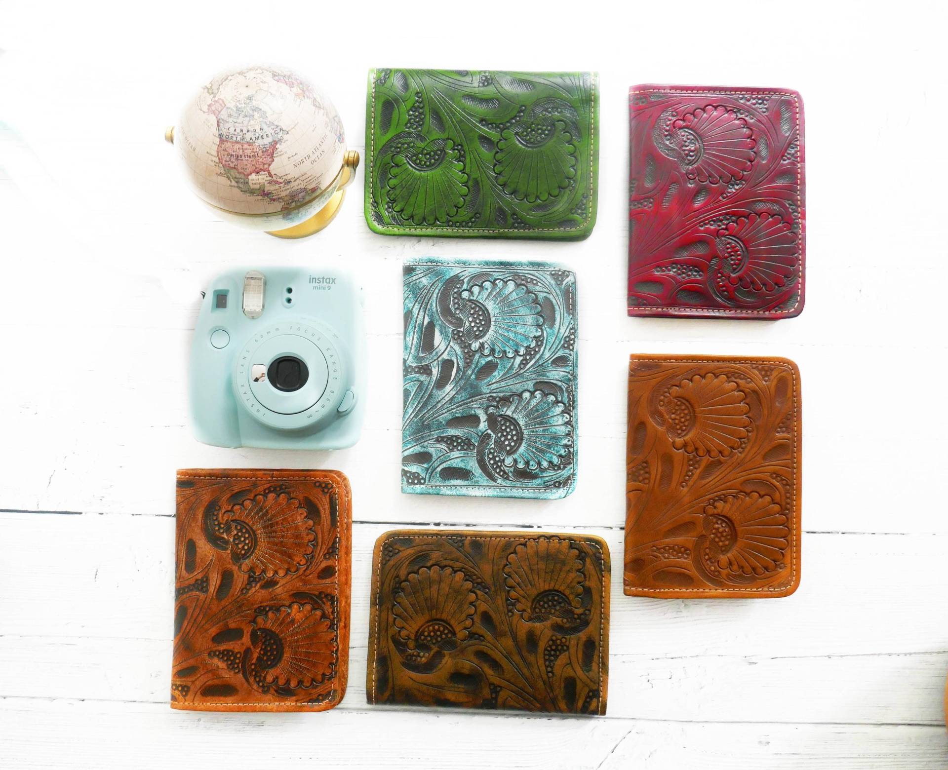 Punzierte Leder Passport Cover Handgemachte Reisebrieftasche von Maberick