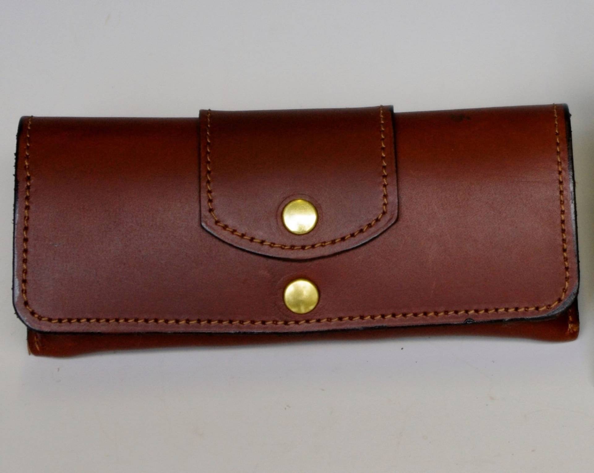 Brillenetui Aus Hartleder Brillenetui Aus Hartleder von MacClayLeather